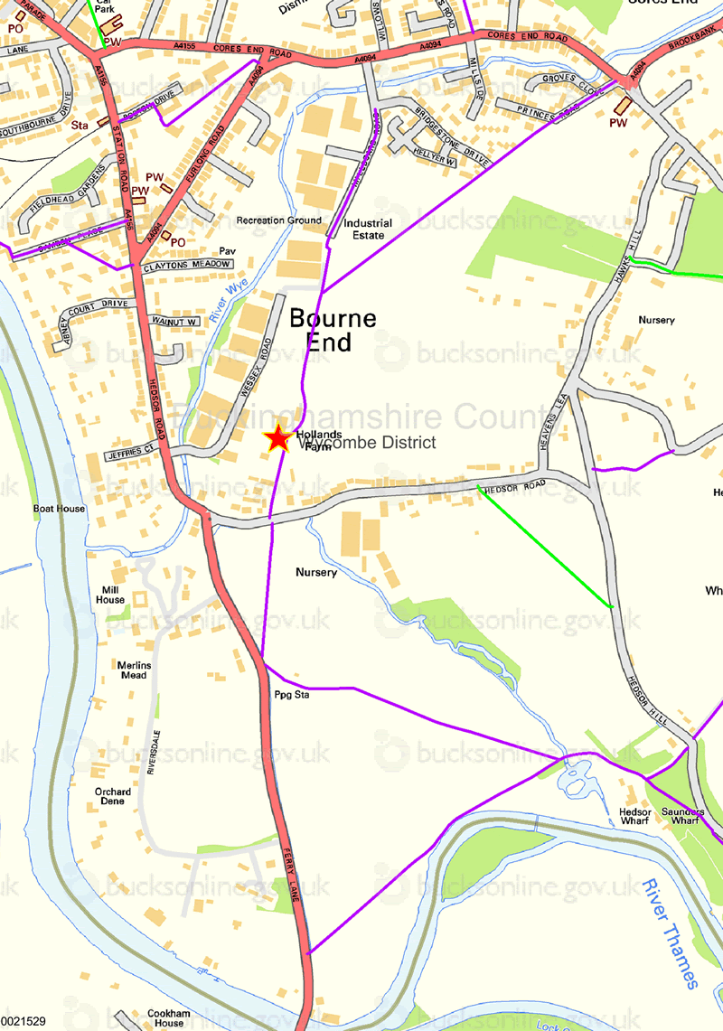map of public access around Hollands Farm in Bourne End